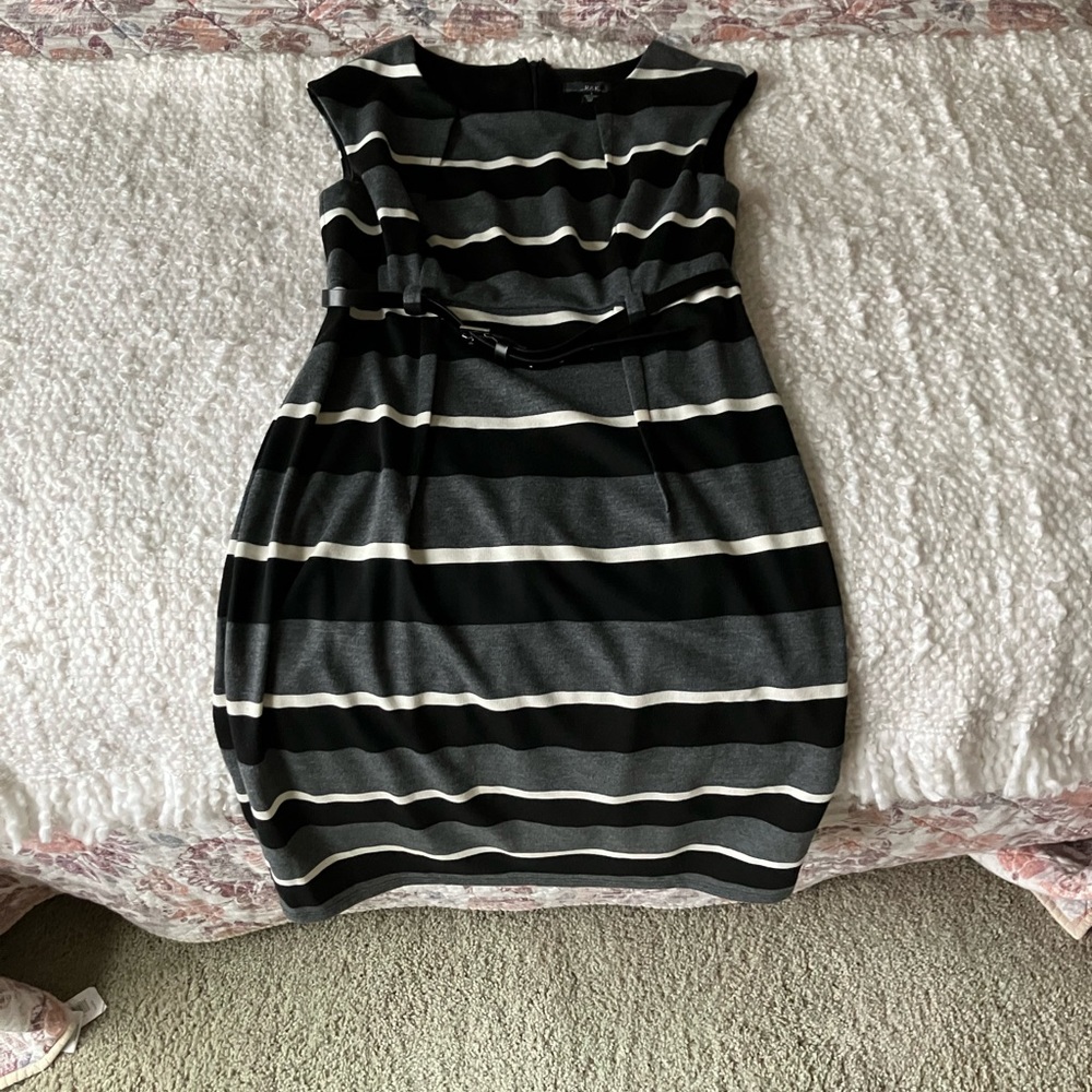 R&K dress size 6, excellent condition worn only a few times.